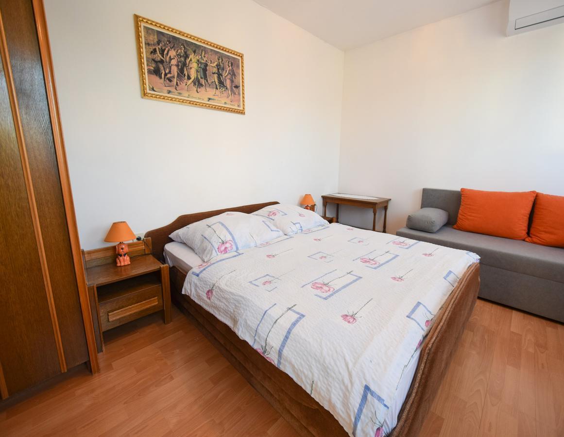 Apartment Toni Малинська Екстер'єр фото